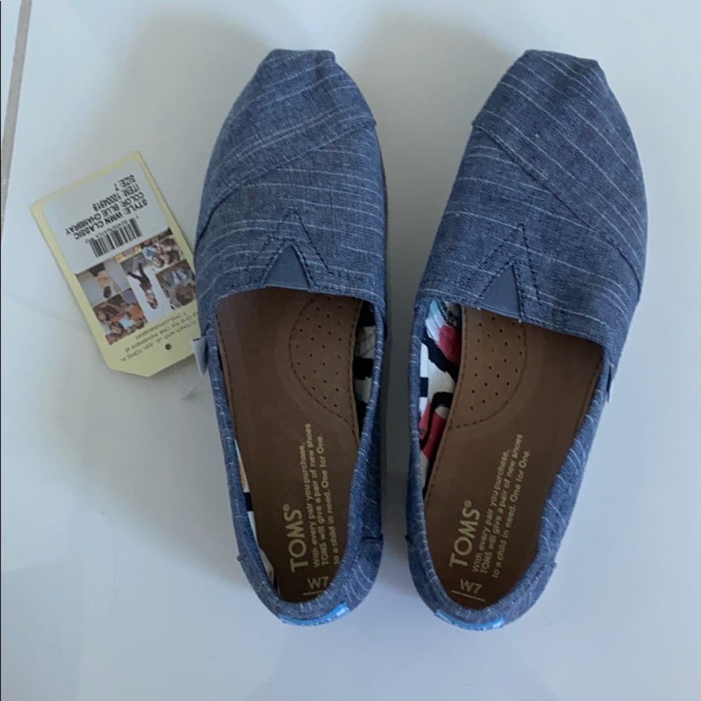 Chambray Toms